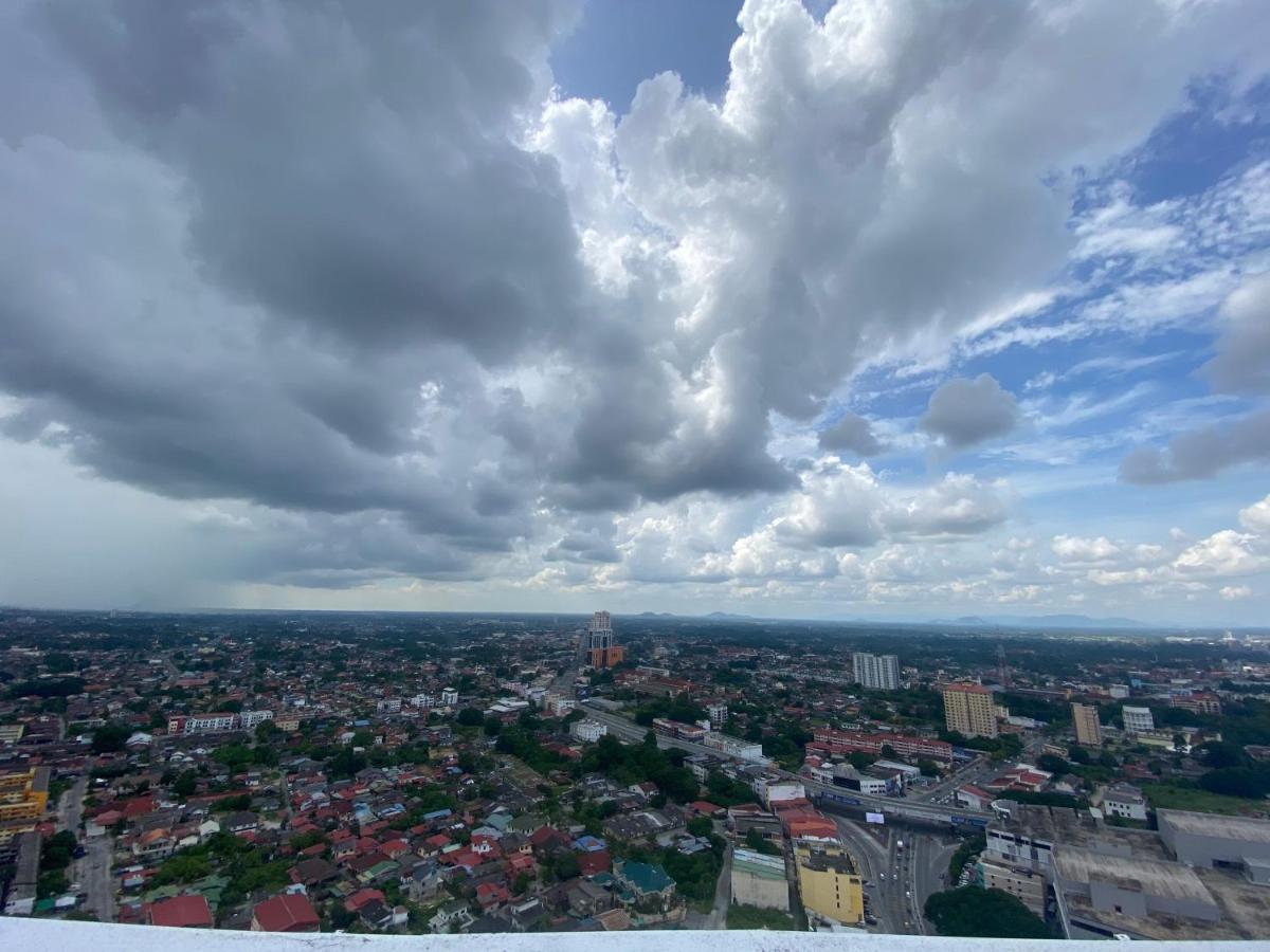 JsAdli Suite TROIKA RESIDENCE Kota Bharu Bagian luar foto