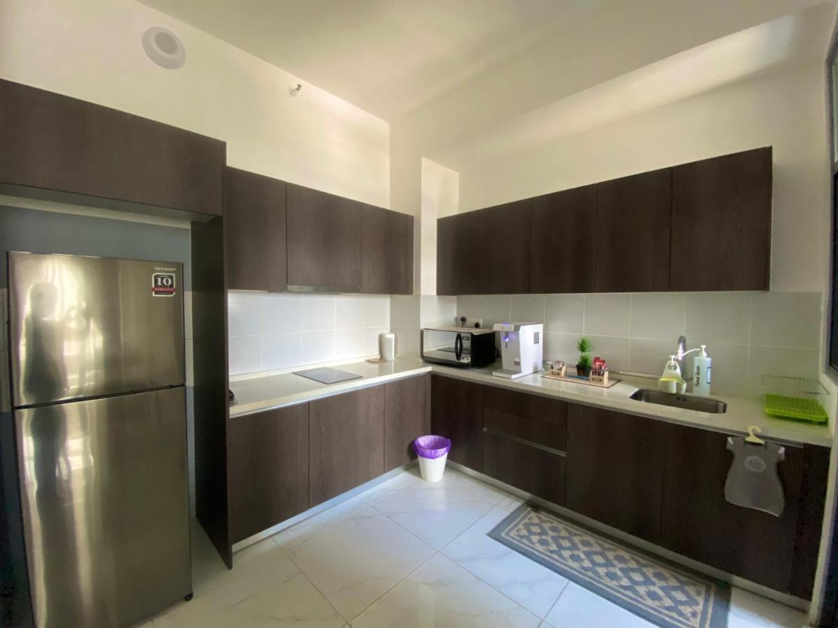 JsAdli Suite TROIKA RESIDENCE Kota Bharu Bagian luar foto